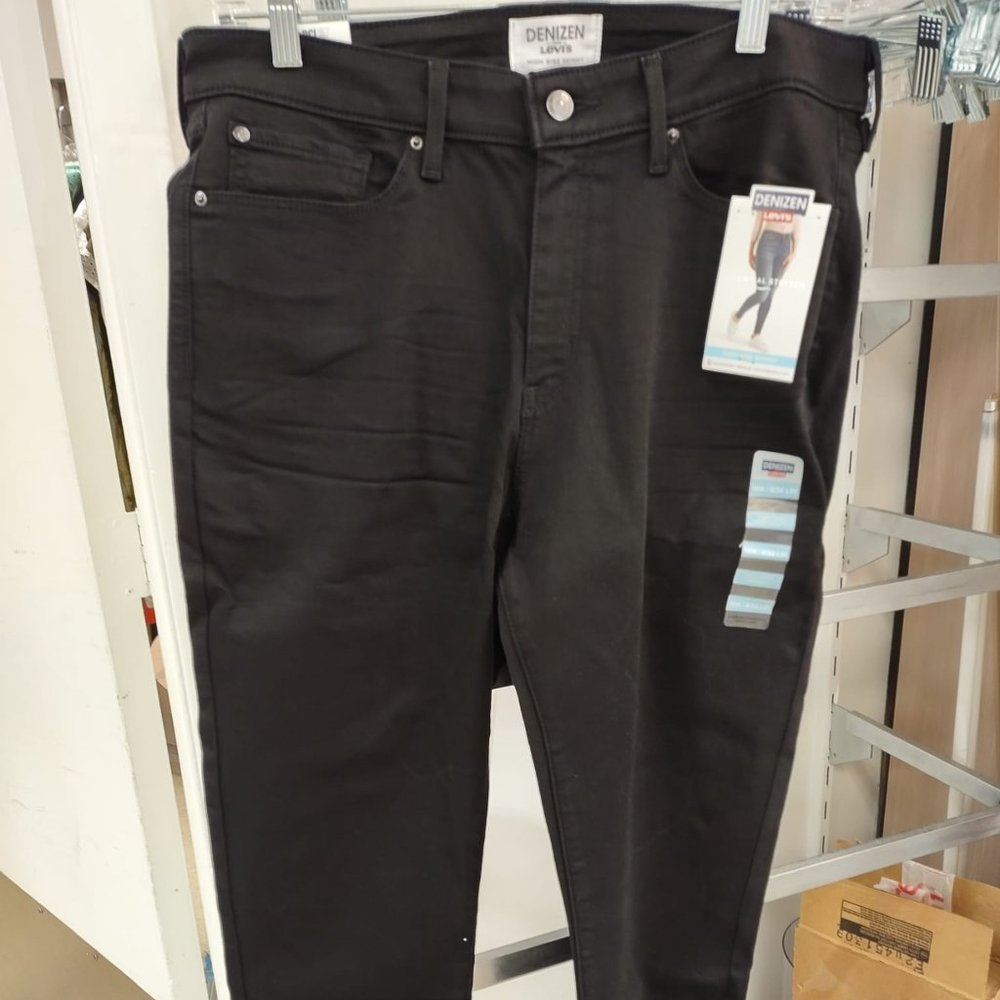 DENİZEN Levi's Women's High-Rise Skinny Jeans --Black - Picture 6 of 9